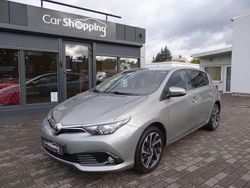 Grau Gebraucht 2016 Toyota Auris Edition-S Limousine | 10.990 € (Fairer Preis)