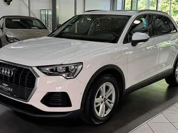 Weiß Gebraucht 2021 Audi Q3 SUV | 26.950 € (Fairer Preis)