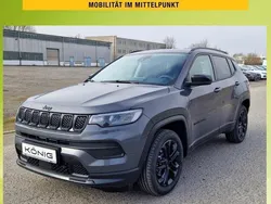 Grau Gebraucht 2023 Jeep Compass Night Eagle SUV | 32.979 € (Teuer)