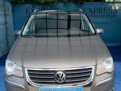 Grau Gebraucht 2008 VW Touran Highline Van / Kleinbus | 1.999 € (Superpreis)