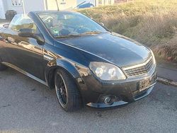 Schwarz Gebraucht 2005 Opel Tigra Cabrio | 1.499 € (Fairer Preis)