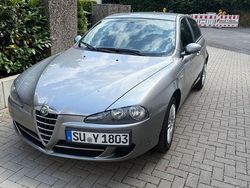 Silber Gebraucht 2006 Alfa Romeo 147 Impression Kleinwagen | 2.000 € (Fairer Preis)