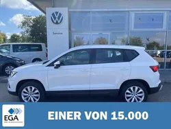Weiß Gebraucht 2022 Seat Ateca Style SUV | 25.820 € (Fairer Preis)