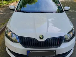 Weiß Gebraucht 2016 Skoda Fabia Active Kleinwagen | 4.990 € (Guter Preis)