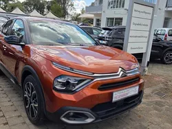 Orange pulse Gebraucht 2022 Citroën e-C4 Shine Limousine | 15.990 € (Guter Preis)