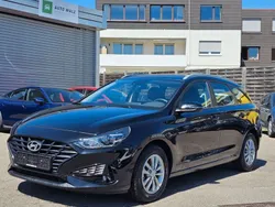 Schwarz Gebraucht 2023 Hyundai i30 Comfort Kombi | 17.600 € (Guter Preis)