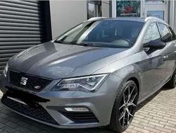 Grau Gebraucht 2018 Seat Leon ST Kombi | 19.425 € (Fairer Preis)