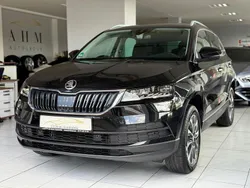 Schwarz Gebraucht 2020 Skoda Karoq Drive SUV | 19.390 € (Guter Preis)