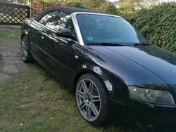 Schwarz Gebraucht 2002 Audi A4 Cabriolet Cabrio | 5.950 €