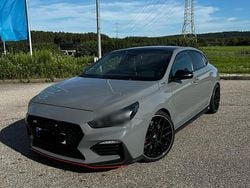 Grau Gebraucht 2020 Hyundai Coupé Coupé | 16.999 €