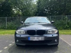 Grau Gebraucht 2006 BMW 118 Kleinwagen | 2.700 € (Fairer Preis)