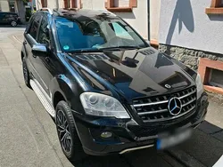 Schwarz Gebraucht 2009 Mercedes 280 SUV | 6.500 €