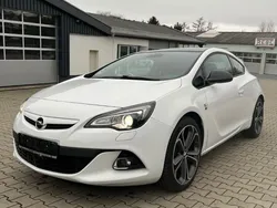 Opel Astra GTC