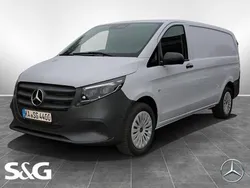 Arktikweiß Gebraucht 2024 Mercedes Vito Van / Kleinbus | 47.699 €