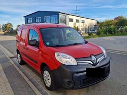 Rot Gebraucht 2017 Renault Kangoo Experience Van / Kleinbus | 7.300 € (Guter Preis)