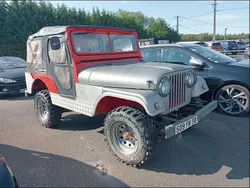 Rot Gebraucht 1968 Jeep CJ SUV | 6.200 €