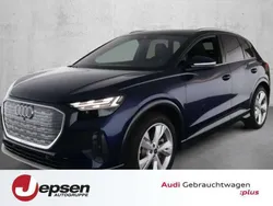 Navarrablau metallic Gebraucht 2023 Audi Q4 e-tron Ambiente SUV | 52.860 €