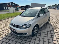 Gold Gebraucht 2009 VW Golf Plus Cross Comfortline Van / Kleinbus | 7.990 € (Fairer Preis)