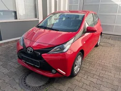Rot Gebraucht 2017 Toyota Aygo Edition-S Kleinwagen | 7.995 € (Guter Preis)