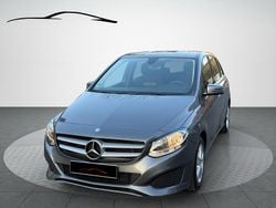 Mountaingrau met. Gebraucht 2016 Mercedes B200 Van / Kleinbus | 14.000 € (Superpreis)