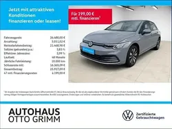 Grau Gebraucht 2023 VW Golf VIII Move Limousine | 25.980 € (Fairer Preis)