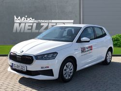 Weiß (candyweiß) Gebraucht 2023 Skoda Fabia Ambition Kleinwagen | 15.380 € (Fairer Preis)