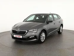 Grau Gebraucht 2023 Skoda Scala Kleinwagen | 19.890 € (Guter Preis)