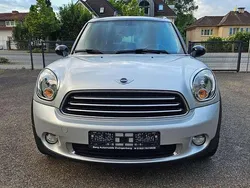 Crystal silver metallic Gebraucht 2011 Mini Cooper Countryman SUV | 6.700 € (Fairer Preis)
