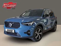 Fjord blue / metallic Gebraucht 2024 Volvo XC40 Plus SUV | 35.650 € (Guter Preis)