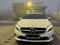 Weiß Gebraucht 2017 Mercedes A200 Urban Limousine | 17.800 € (Fairer Preis)