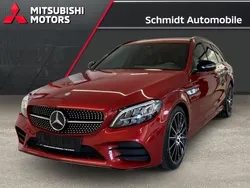 Hyazinthrot (rot) Gebraucht 2018 Mercedes C300 AMG line Kombi | 25.900 € (Fairer Preis)