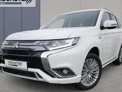 Mitsubishi Outlander P-HEV