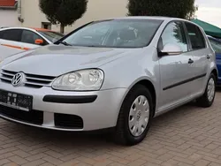 Silber Gebraucht 2004 VW Golf IV Trendline Limousine | 3.990 € (Teuer)