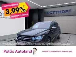 Schwarz Gebraucht 2022 VW Tiguan Allspace Elegance SUV | 31.977 € (Superpreis)