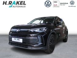 Schwarz Gebraucht 2024 VW Tiguan Life SUV | 38.491 € (Teuer)