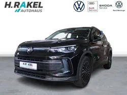 Schwarz Gebraucht 2024 VW Tiguan Life SUV | 38.491 € (Etwas zu teuer)