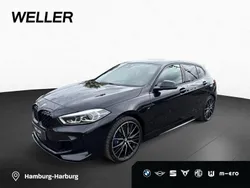 Black sapphire (schwarz) Gebraucht 2020 BMW M135 Comfort Edition Kleinwagen | 31.750 € (Fairer Preis)
