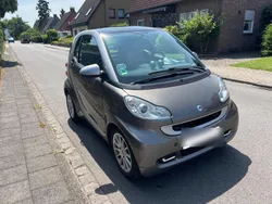 Grau Gebraucht 2011 Smart ForTwo Coupé Coupé | 4.300 € (Fairer Preis)