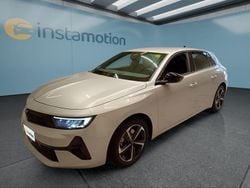 Grau Gebraucht 2024 Opel Astra Limousine | 25.399 € (Fairer Preis)