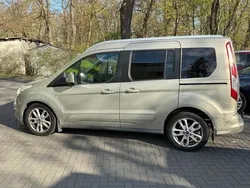 Grau Gebraucht 2015 Ford Tourneo Connect Van / Kleinbus | 11.000 € (Guter Preis)