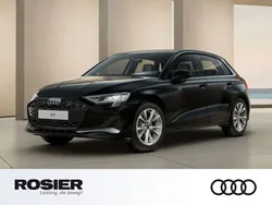 Schwarz Neu 2025 Audi A3 Sportback e-tron Limousine | 45.150 €