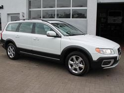Weiß Gebraucht 2010 Volvo XC70 Momentum SUV | 9.777 € (Fairer Preis)