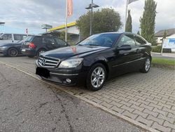 Schwarz Gebraucht 2009 Mercedes CLC200 Kleinwagen | 4.200 €