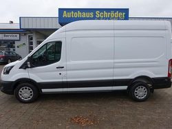 Weiß Gebraucht 2024 Ford Transit Trend Van / Kleinbus | 28.441 € (Guter Preis)