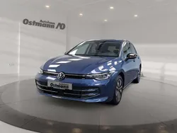 Blau Gebraucht 2024 VW Golf VIII Goal Limousine | 27.980 € (Superpreis)