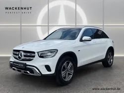 Polarweiss unilack Gebraucht 2021 Mercedes GLC300e Exclusive SUV | 39.990 € (Guter Preis)