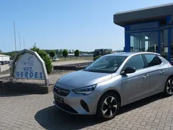 Grau Gebraucht 2022 Opel Corsa-e Elegance Kleinwagen | 14.900 € (Guter Preis)