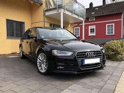 Schwarz Gebraucht 2014 Audi A4 S-Line Kombi | 10.999 € (Fairer Preis)