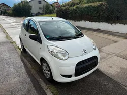 Weiß Gebraucht 2010 Citroën C1 Kleinwagen | 1.599 € (Fairer Preis)