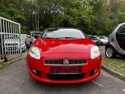 Rot Gebraucht 2009 Fiat Bravo Active Kleinwagen | 1.999 € (Guter Preis)